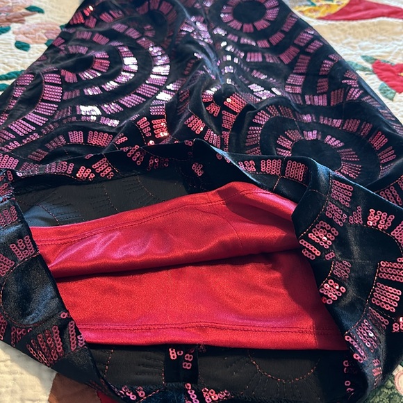 Jax raspberry red and black velvet pencil dress size 4 - Picture 11 of 11